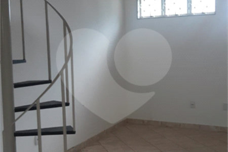 Casa à venda com 4 quartos, sendo 2 suítes, em Cidade Jardim, Araraquara, SP
