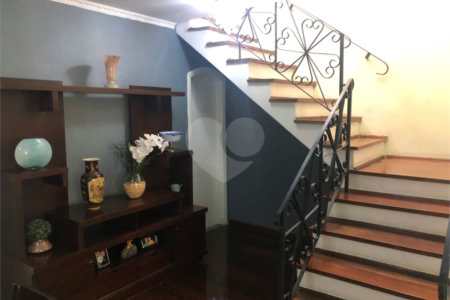 Sobrado à venda com 3 quartos, sendo 1 suíte, em Vila Aurora (zona Norte), São Paulo, SP