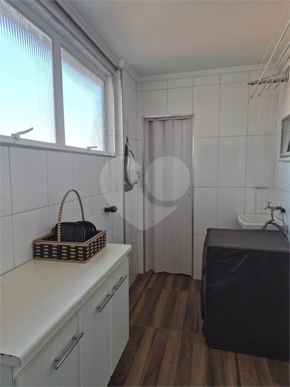 Apartamento à venda no Edifício Pedro Ometto, no coração de Piracicaba.