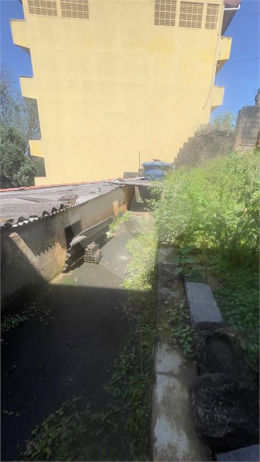 Terreno à venda com 3 quartos em Jardim Rizzo, São Paulo, SP