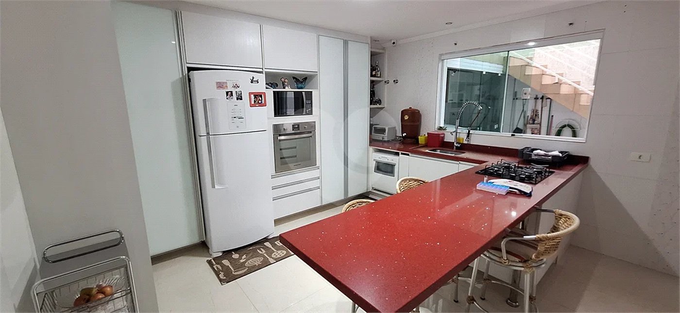 Casa à venda com 3 quartos, sendo 1 suíte,  em Vila Dom Pedro Ii, São Paulo, SP