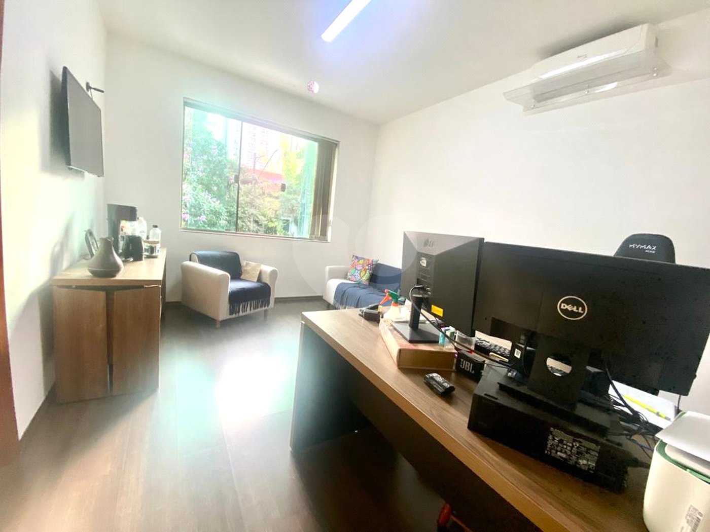 Casa à venda com 5 quartos, sendo 2 suítes, em Indianópolis, São Paulo, SP