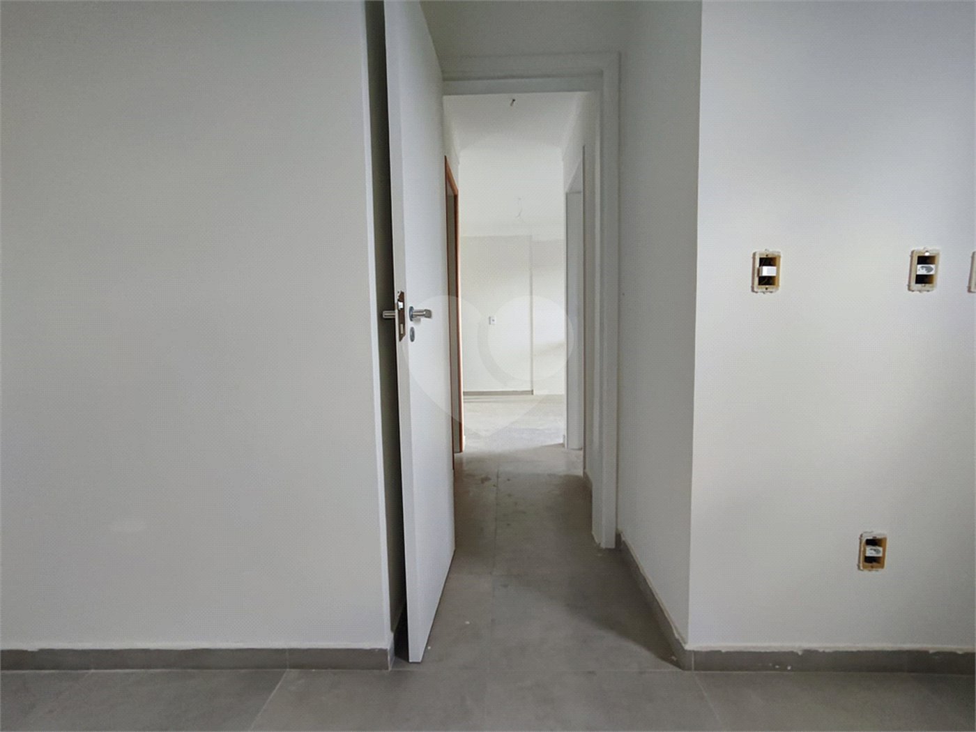 Apartamento à venda com 2 quartos, sendo 1 suíte,  em Jardim América, Sorocaba, SP