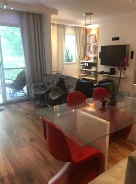 Apartamento à venda com 3 quartos, sendo 2 suítes,  em Jardim Arpoador, São Paulo, SP