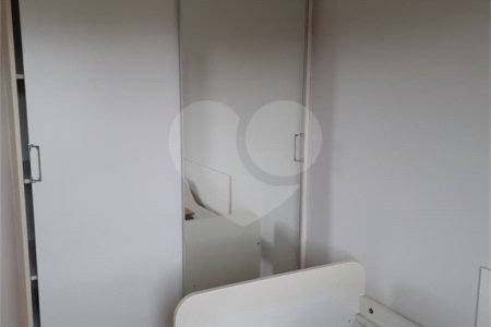 Apartamento à venda ou para alugar com 3 quartos, sendo 1 suíte, em Cidade São Francisco, São Paulo, SP