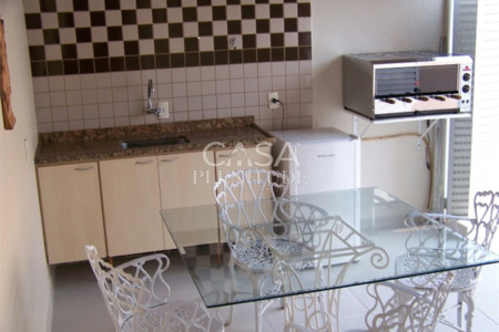 Casa em condomínio à venda com 3 quartos, sendo 1 suíte, em Aparecidinha, Sorocaba, SP