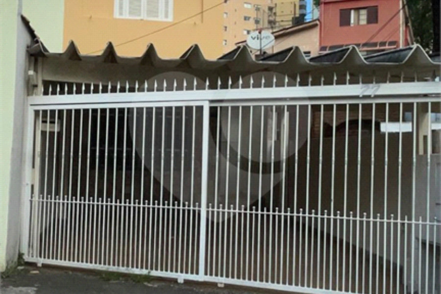 Sobrado à venda com 3 quartos em Santana, São Paulo, SP