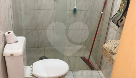 Casa à venda com 4 quartos, sendo 1 suíte,  no condomínio Copacabana., Ribeirão Preto - SP