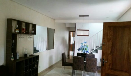 Casa à venda com 3 suítes em Vila Sônia, São Paulo, SP