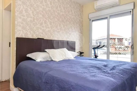 Sobrado à venda com 3 quartos, sendo 1 suíte, em Vila Morse, São Paulo, SP