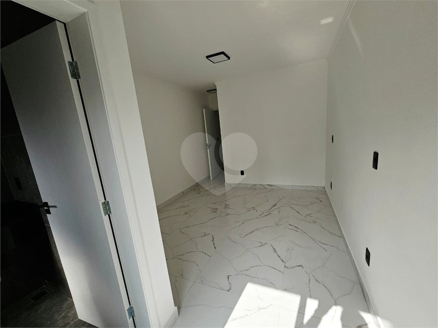 Sobrado à venda com 3 quartos, sendo 2 suítes, em Vila Guilherme, São Paulo, SP