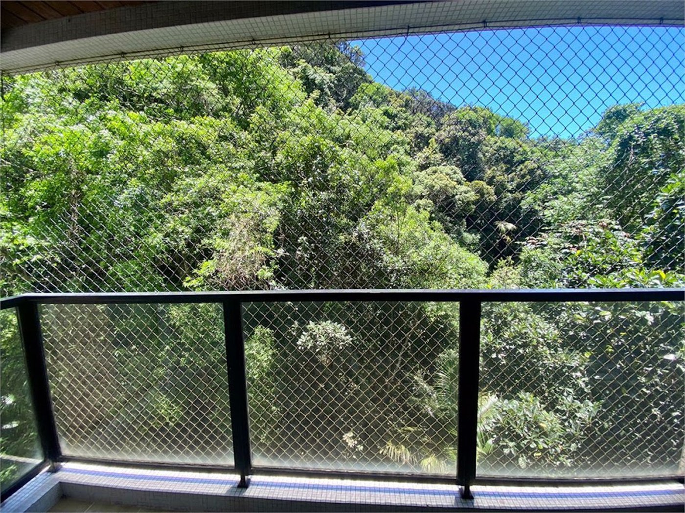 Apartamento Residencial à venda, Centro, Guarujá - AP1385.