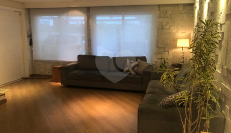 Sobrado à venda com 3 quartos, sendo 2 suítes, em Vila Nivi, São Paulo, SP