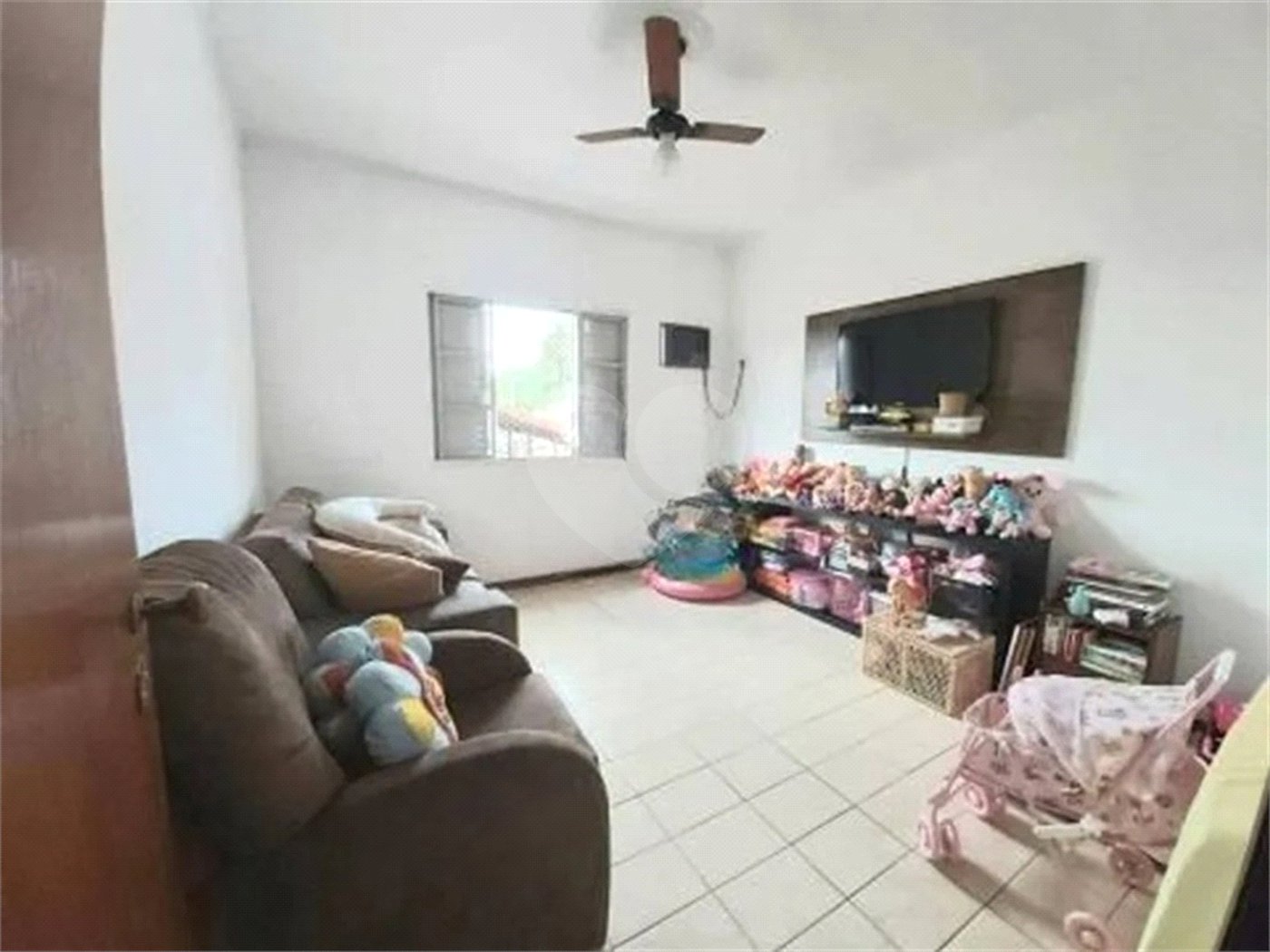 Casa à venda com 3 quartos, sendo 1 suíte, no Centro, Vinhedo, SP