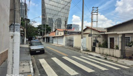 Casa à venda com 2 quartos em Chácara Santo Antônio (zona Sul), São Paulo, SP