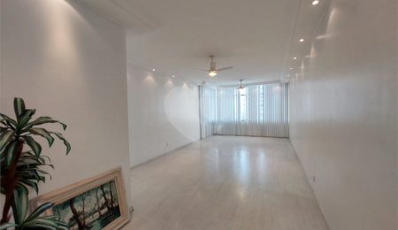 Apartamento à venda com 3 quartos, sendo 1 suíte,  em Tijuca, Rio de Janeiro, RJ