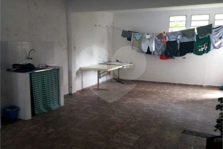 Sobrado à venda com 4 quartos em Lavapés, Mairiporã, SP