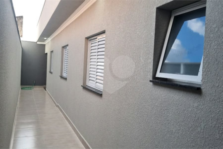 Casa à venda com 3 quartos, sendo 1 suíte, em Vila Brizzola, Indaiatuba, SP