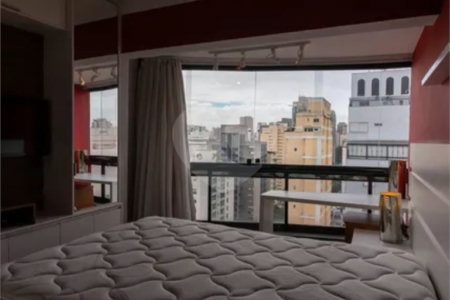 Cobertura à venda com 3 suítes em Vila Olímpia, São Paulo, SP