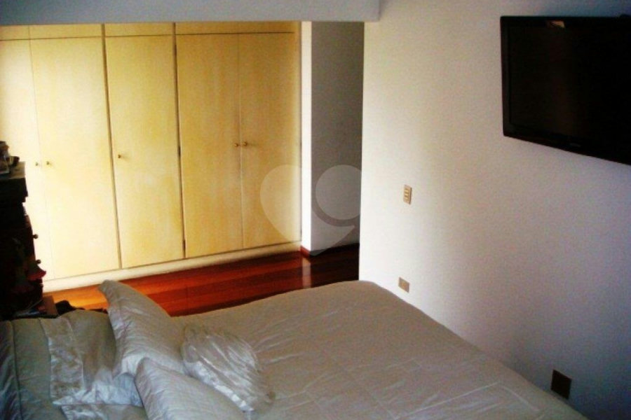 Apartamento à venda com 4 quartos, sendo 3 suítes, em Água Fria, São Paulo, SP