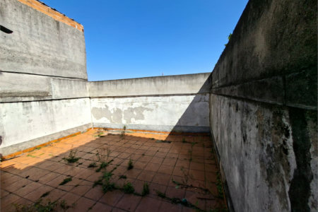 Sobrado à venda com 3 quartos, sendo 1 suíte,  em Jardim Esmeralda, São Paulo, SP