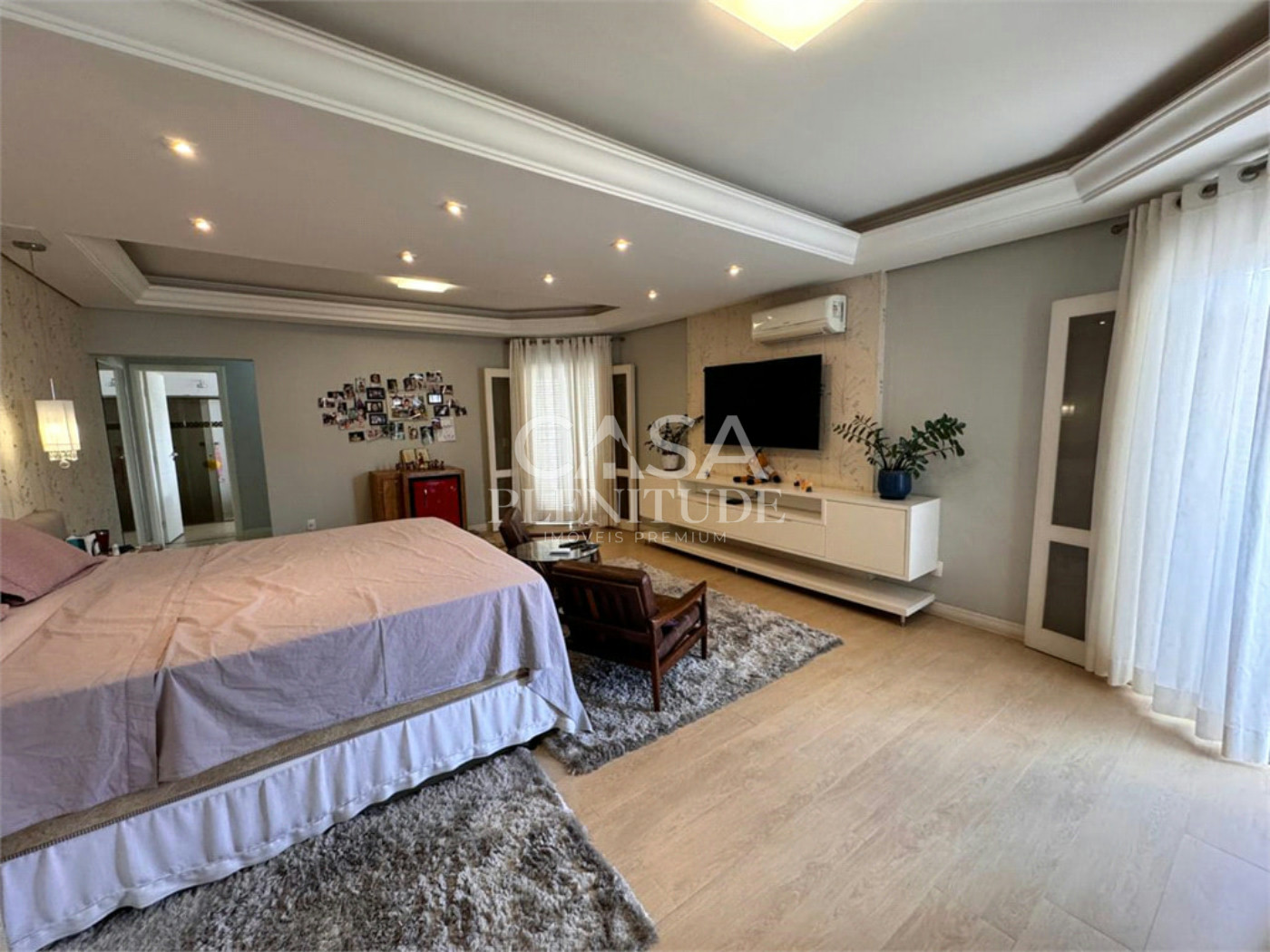 Casa em condomínio à venda ou para alugar com 4 suítes em Ibiti Royal Park, Sorocaba, SP