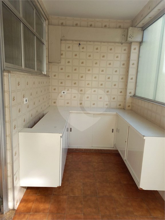 Sobrado à venda com 5 quartos, sendo 2 suítes,  em Tremembé, São Paulo, SP