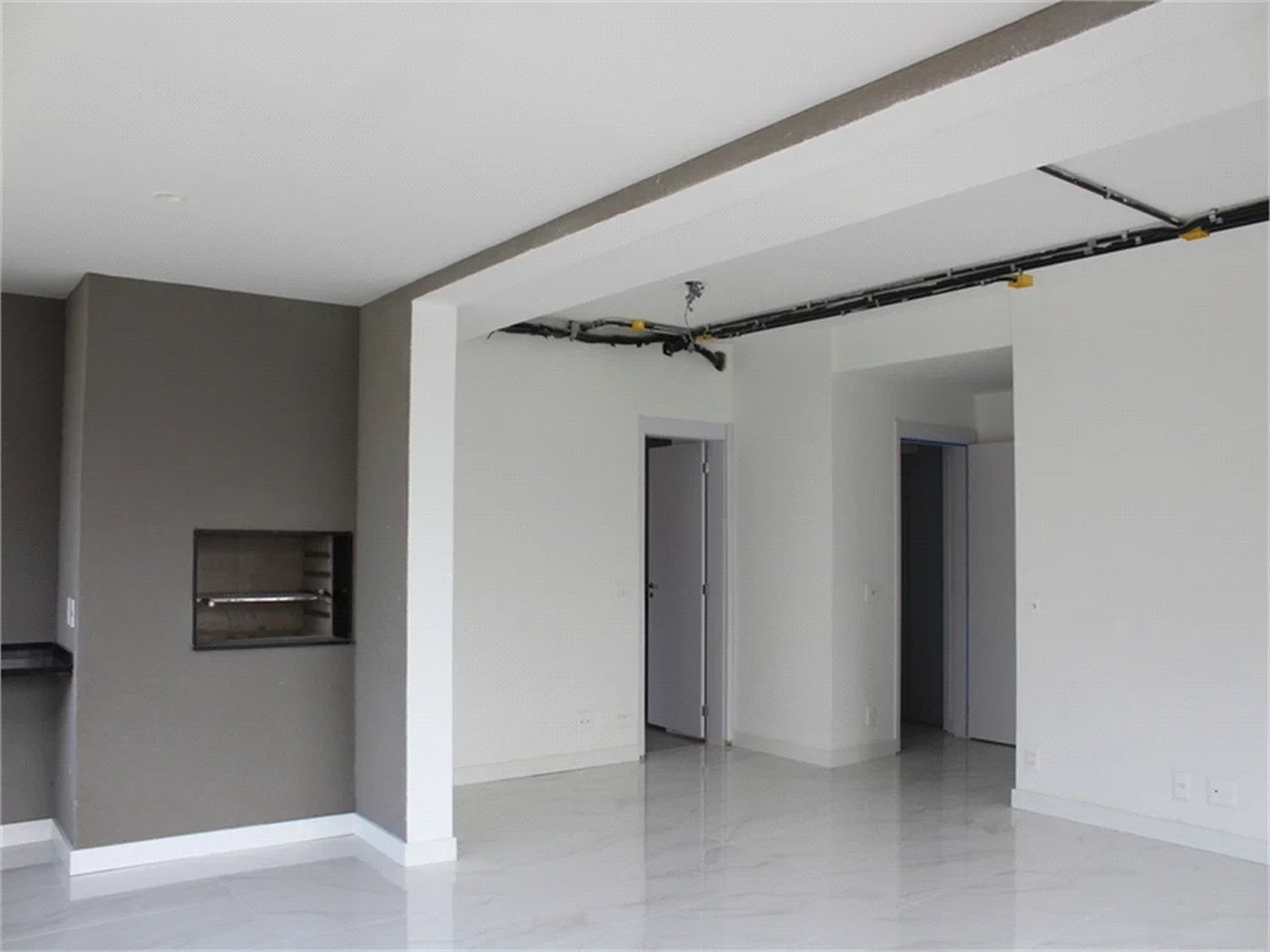 Apartamento à venda com 3 suítes em Pinheiros, São Paulo, SP