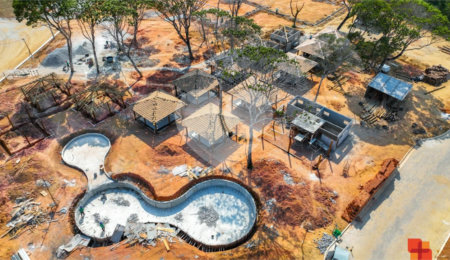 Terreno à venda no condomínio Golden Mundaí, Porto Seguro - BA