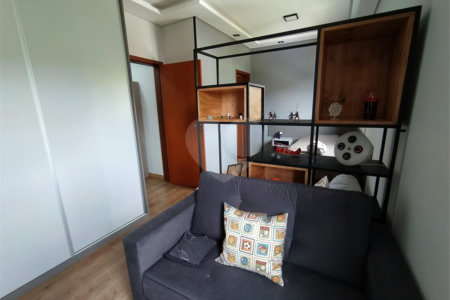 Casa à venda com 4 quartos, sendo 2 suítes, no condomínio Campos de Santo Antonio II, Itu - SP