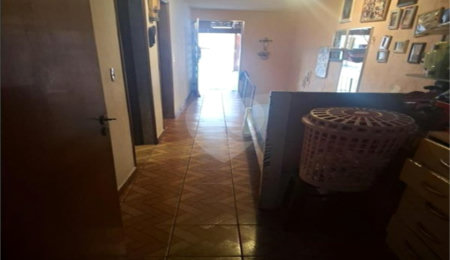 Sobrado à venda com 4 quartos em Tremembé, São Paulo, SP