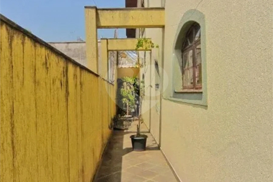 Sobrado à venda com 3 quartos em Vila Bonilha, São Paulo, SP