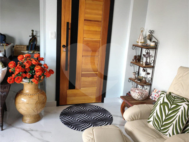 Apartamento à venda com 3 quartos, sendo 1 suíte,  em Santana, São Paulo, SP
