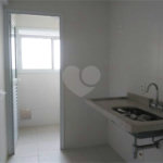 Apartamento à venda com 2 quartos, sendo 1 suíte,  em Vila Paiva, São Paulo, SP