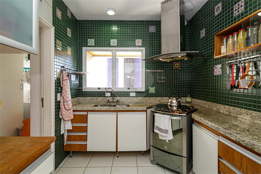 Apartamento à venda com 3 suítes em Morumbi, São Paulo, SP