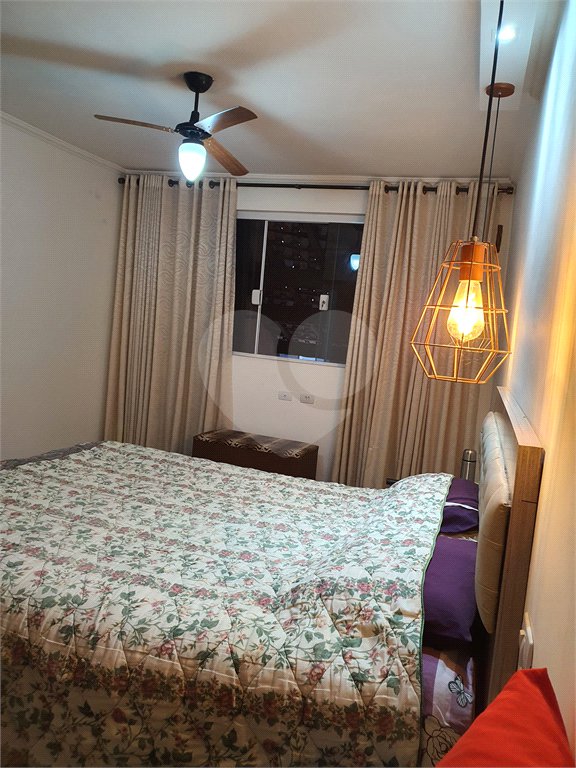 Sobrado à venda com 2 quartos, sendo 1 suíte, em Jardim Meliunas, São Paulo, SP