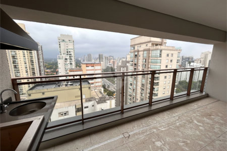 Apartamento à venda com 2 suítes em Campo Belo, São Paulo, SP