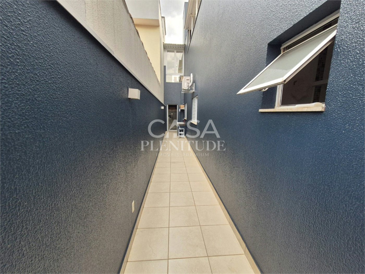Casa em condomínio à venda com 3 quartos, sendo 1 suíte, em Loteamento Dinorá Rosa, Sorocaba, SP