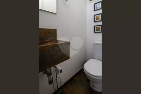 Duplex à venda com 2 suítes em Jardim Londrina, São Paulo, SP