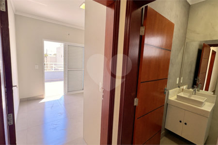 Casa à venda com 4 quartos, sendo 1 suíte,  no condomínio Villagio Milano, Sorocaba - SP