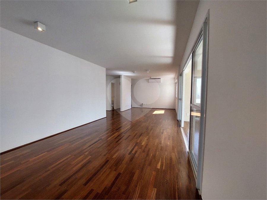 Apartamento à venda com 3 suítes em Vila Leopoldina, São Paulo, SP