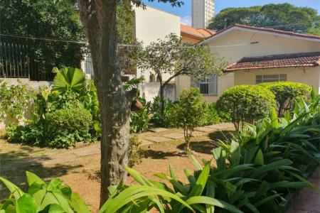 Casa Térrea à venda com 4 quartos em Cidade Monções, São Paulo, SP