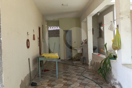 Casa Térrea à venda com 3 quartos em Campo Grande, Rio de Janeiro, RJ