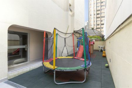 Apartamento à venda com 4 quartos, sendo 2 suítes, em Indianópolis, São Paulo, SP