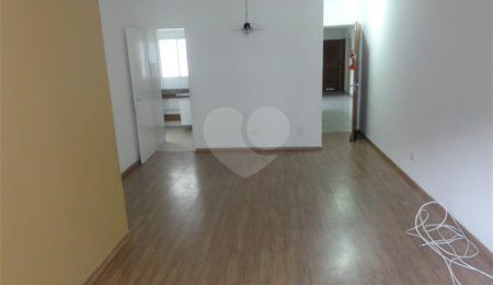 Apartamento à venda com 3 quartos, sendo 1 suíte,  em Tremembé, São Paulo, SP