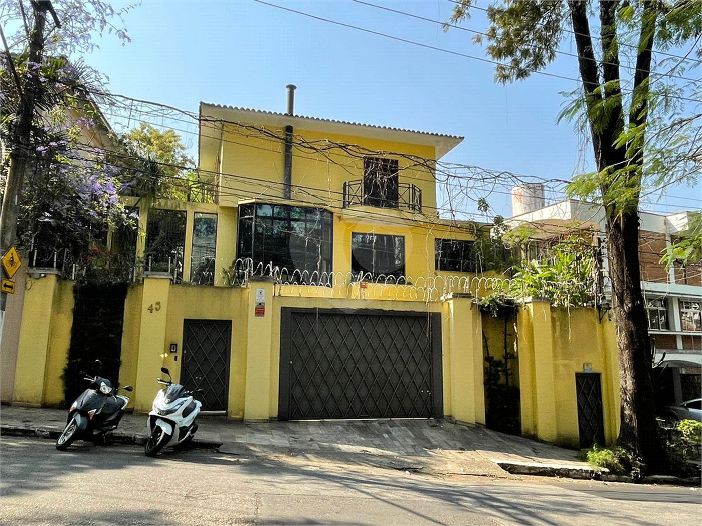 Sobrado à venda com 3 suítes, em Jardim das Bandeiras, São Paulo, SP