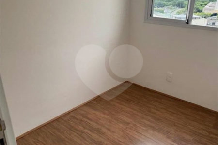 Apartamento à venda com 2 quartos em Parque Industrial Tomas Edson, São Paulo, SP