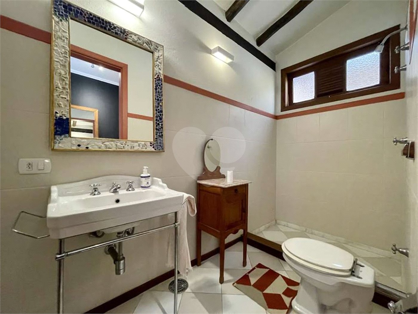 Casa à venda com 4 suítes no condomínio Jardim Mediterrâneo, Cotia - SP