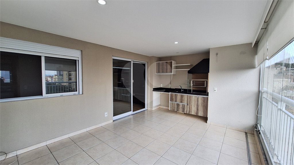 Apartamento à venda com 2 quartos, sendo 1 suíte,  em Vila Leonor, São Paulo, SP