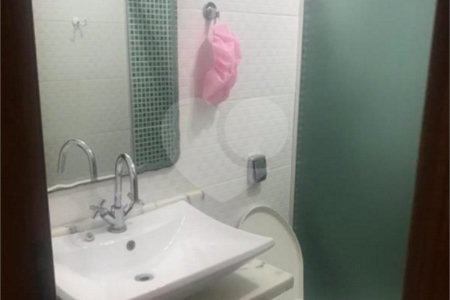 Sobrado à venda com 3 quartos, sendo 1 suíte, em Vila Jaguara, São Paulo, SP